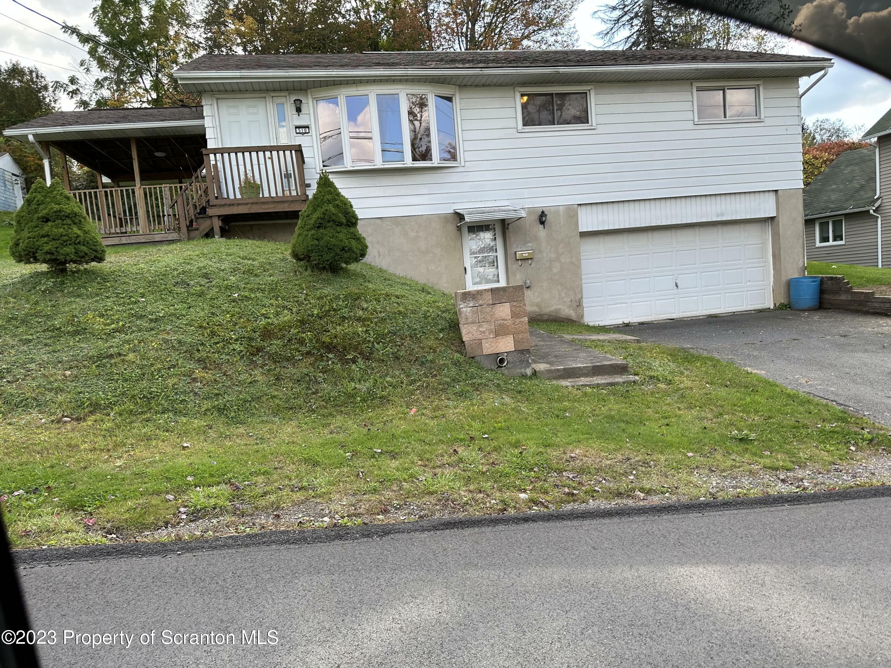 Property Photo:  514 Morse Avenue  PA 18407 