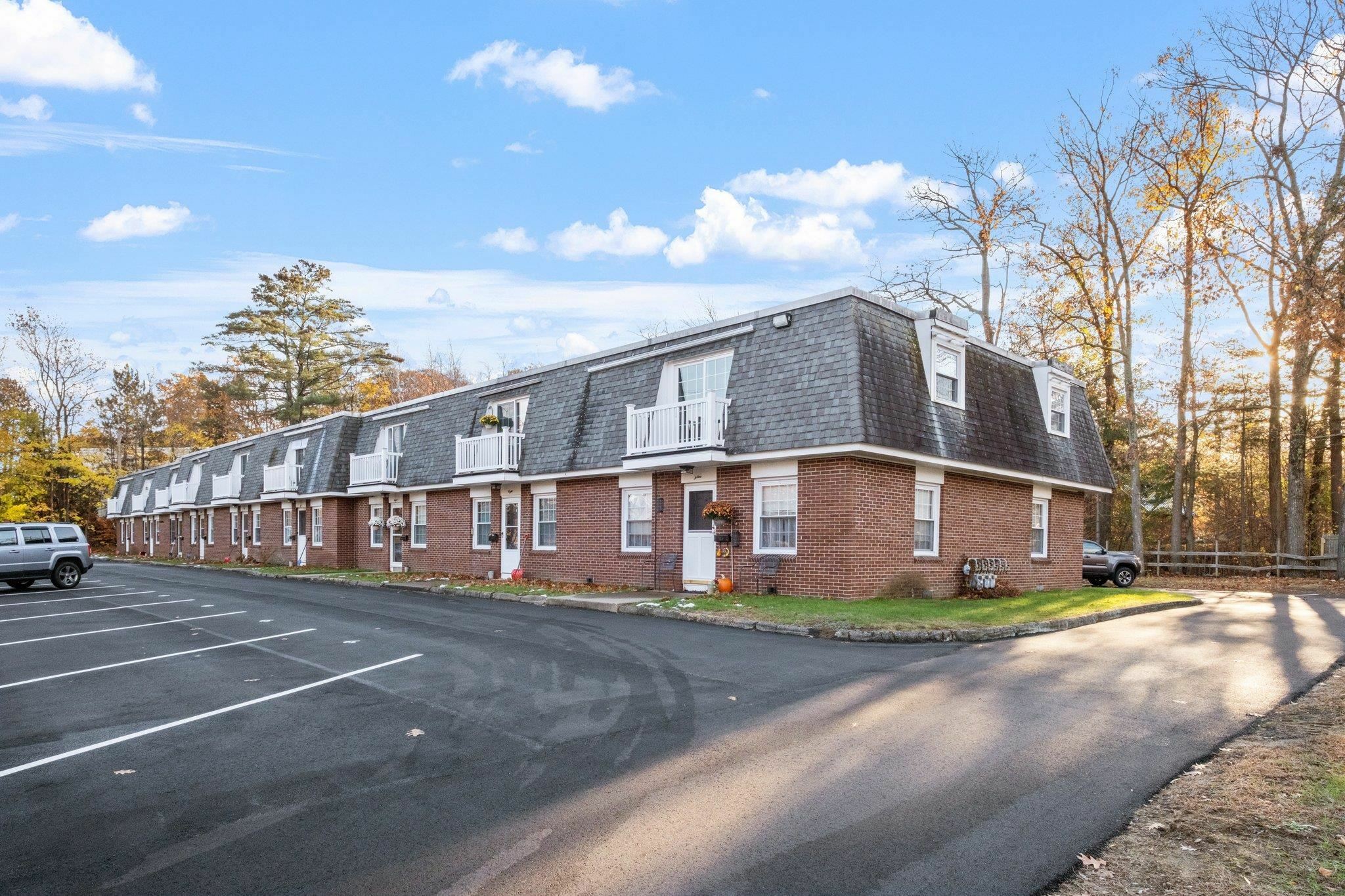 Property Photo: 934 Main Street 4 NH 03246