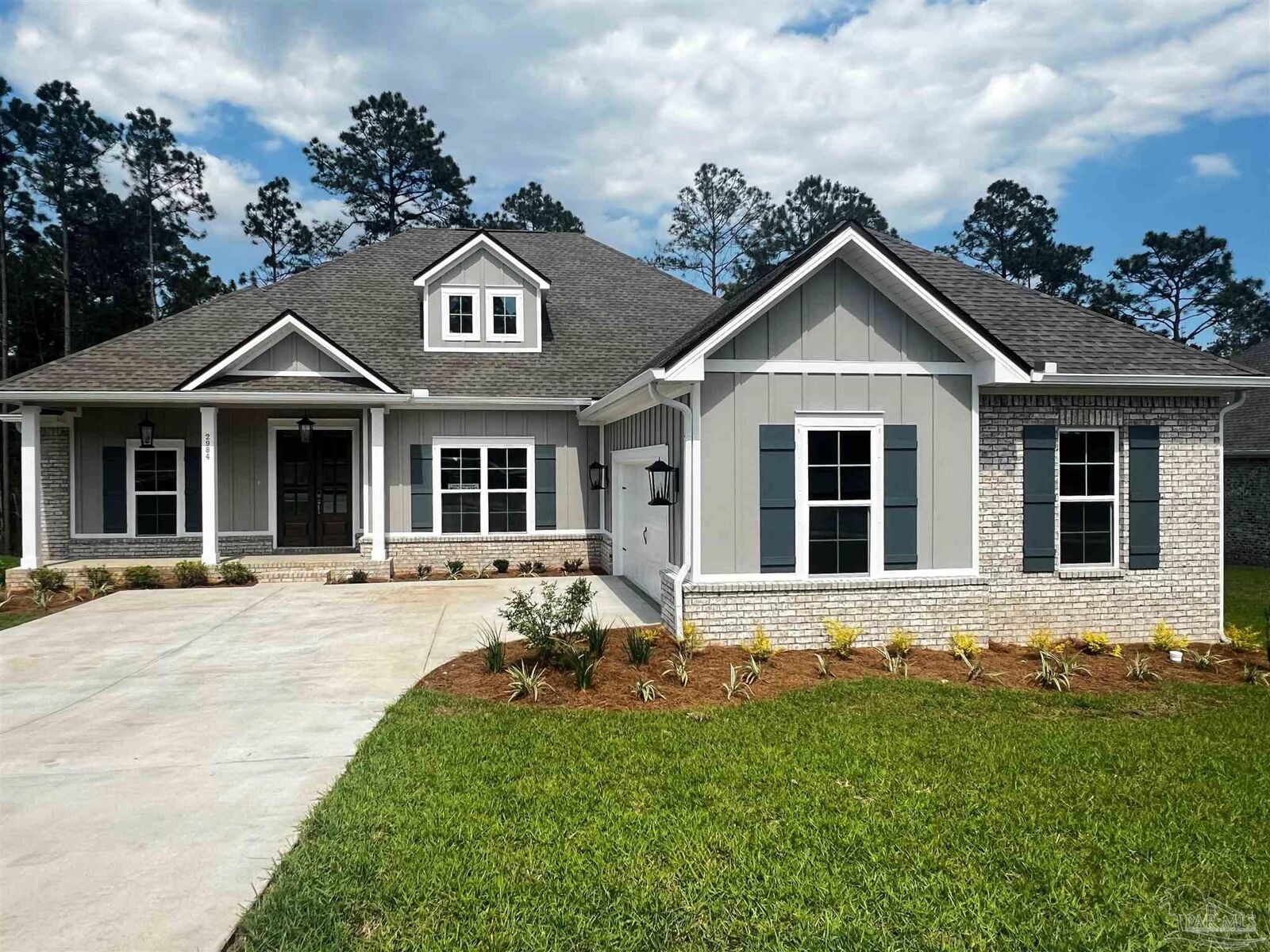 Property Photo:  2984 Trestle Way  FL 32533 