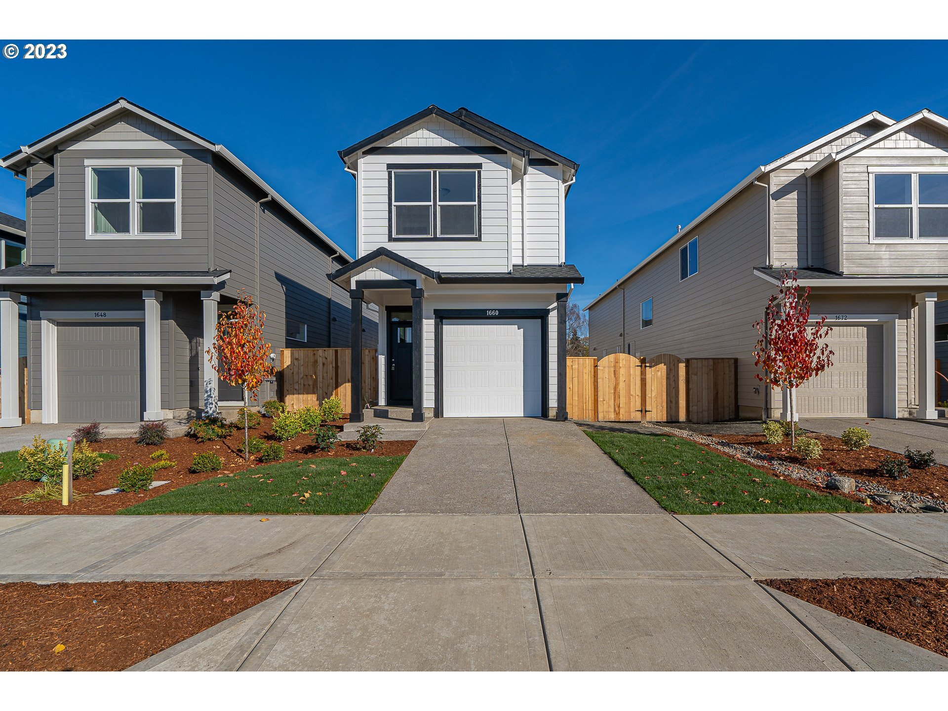 Property Photo: 1660 S Mike Dr OR 97132
