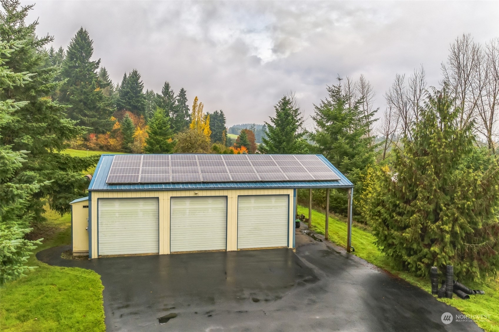 Property Photo:  251 Hale Road W  WA 98596 