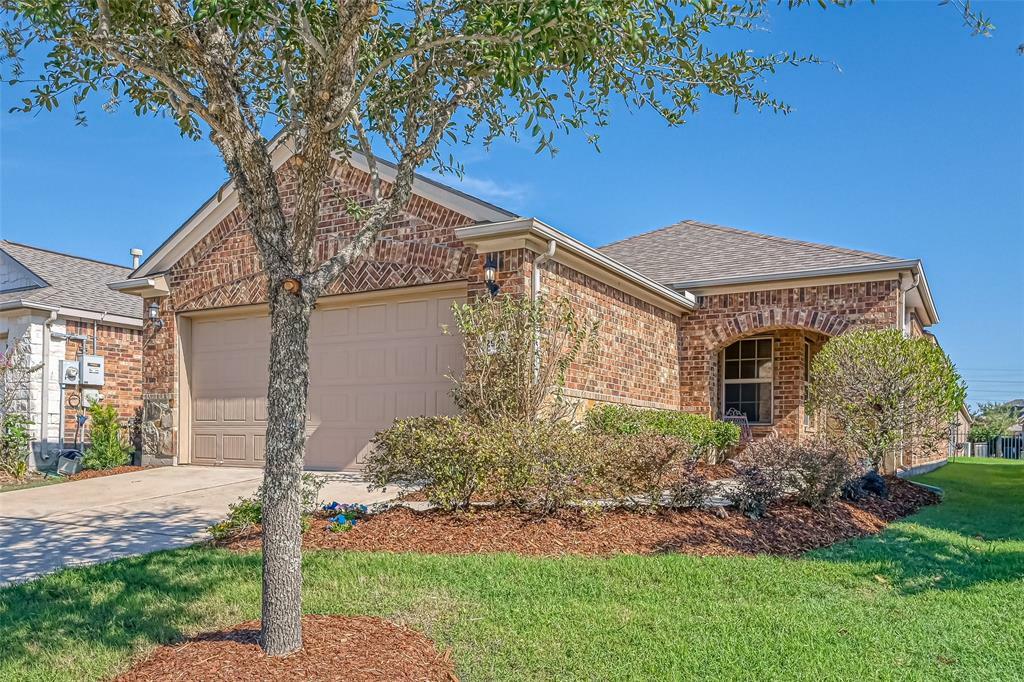 Property Photo: 2927 Coral Berry Court TX 77469