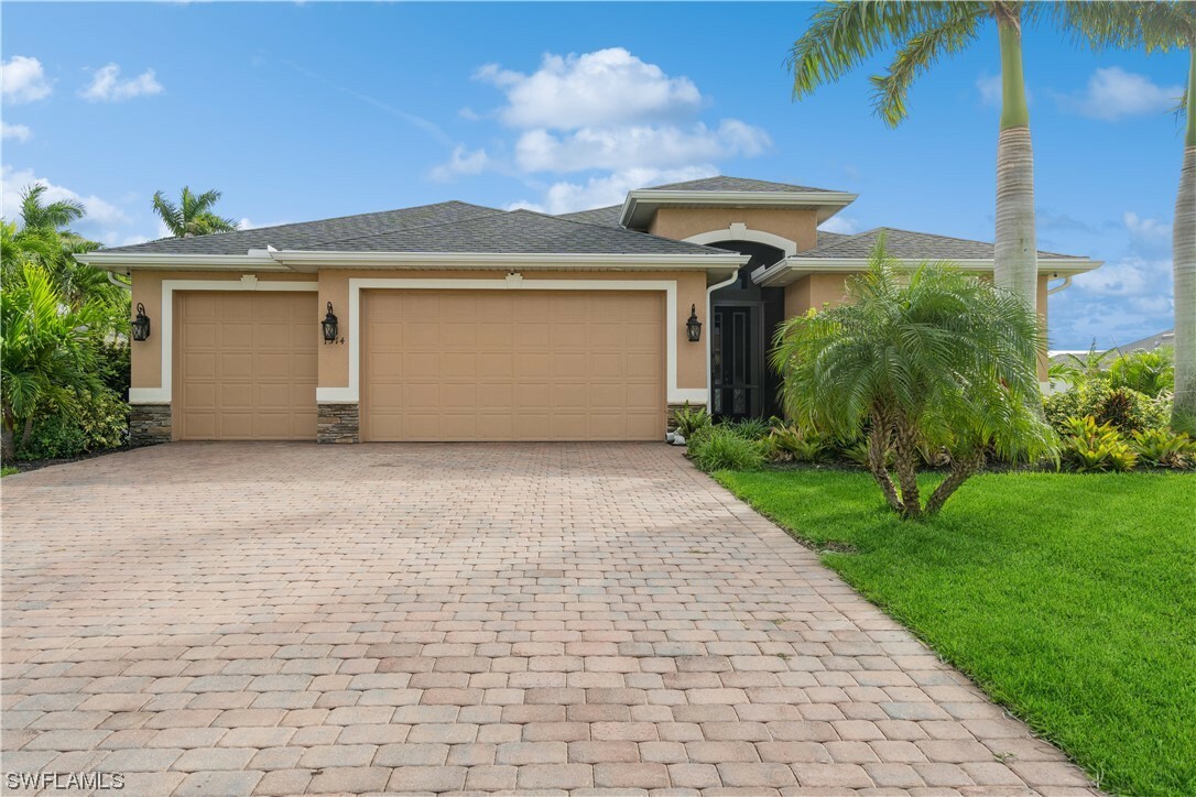 Property Photo:  1514 SW 43rd Terrace  FL 33914 