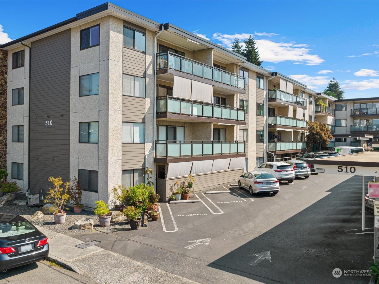 2 bed Edmonds home for sale 510 Forsyth Lane 103, Edmonds, WA 98020