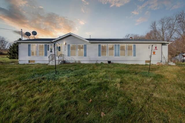 Property Photo: 5910 Rogers Road MI 49269