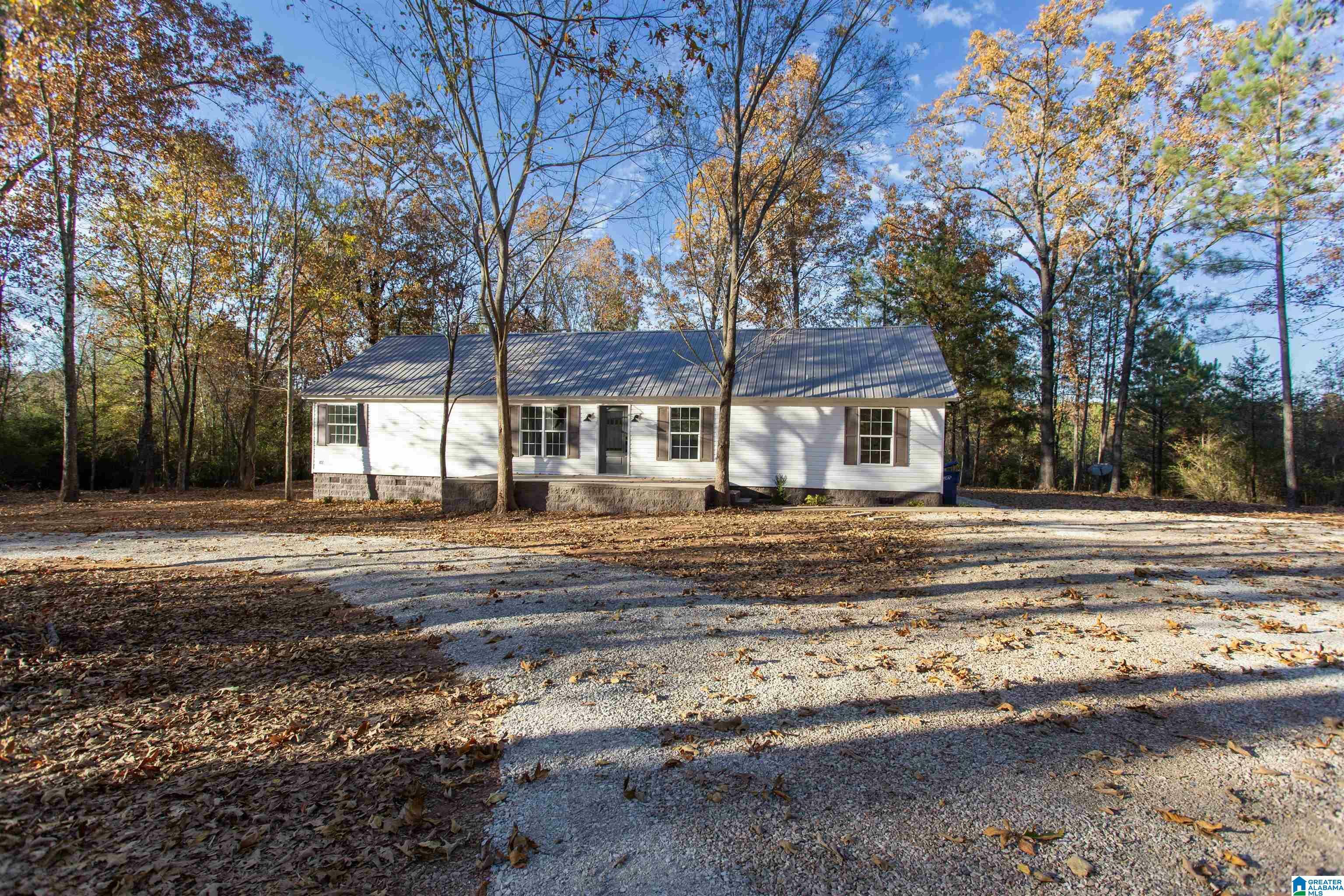 Property Photo:  525 Whitson Road  AL 35160 