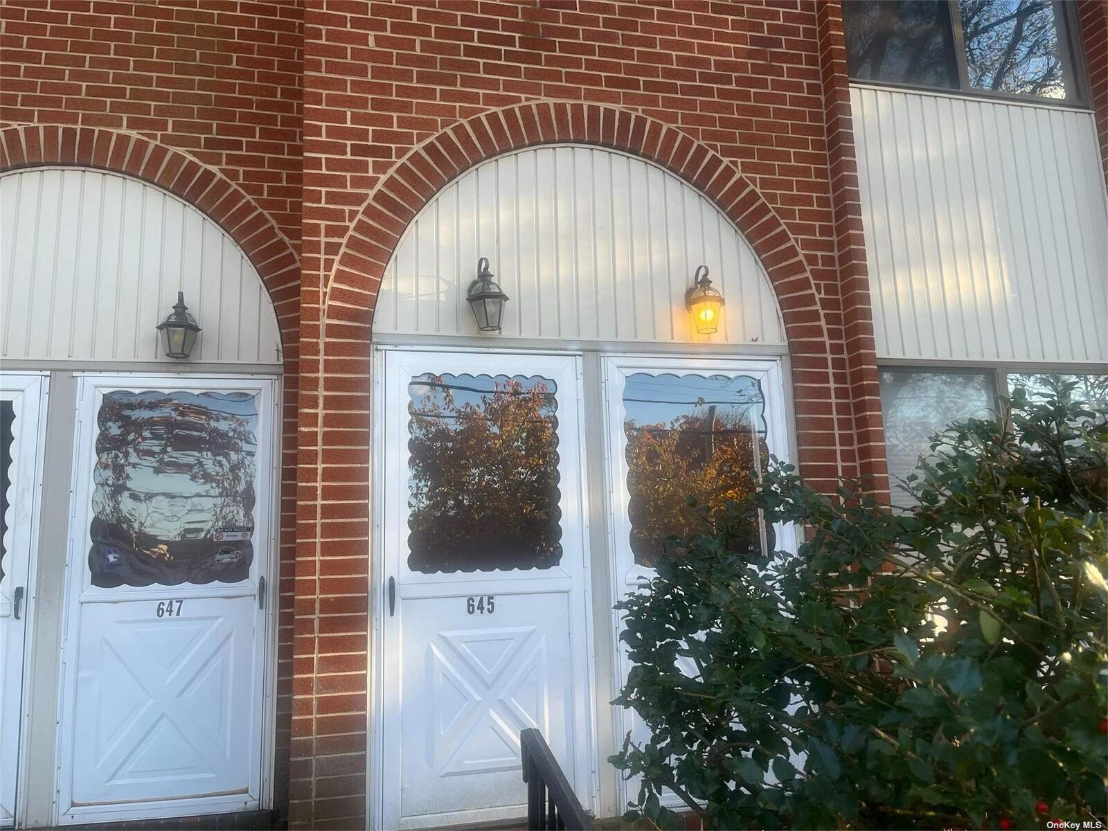 Property Photo: 645 Chestnut Street 2nd Fl NY 11516
