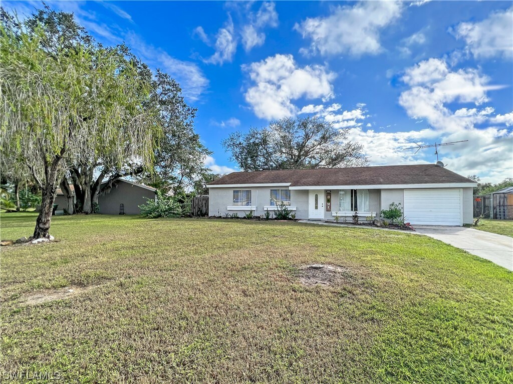 4081 S Edgewater Circle  Labelle FL 33935 photo