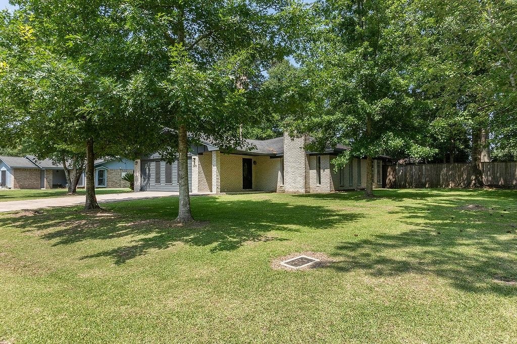 Property Photo:  119 Carriage Lane  TX 77656 