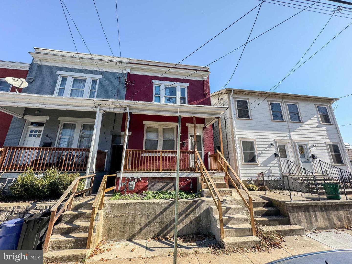 Property Photo:  859 N Prince Street  PA 17603 