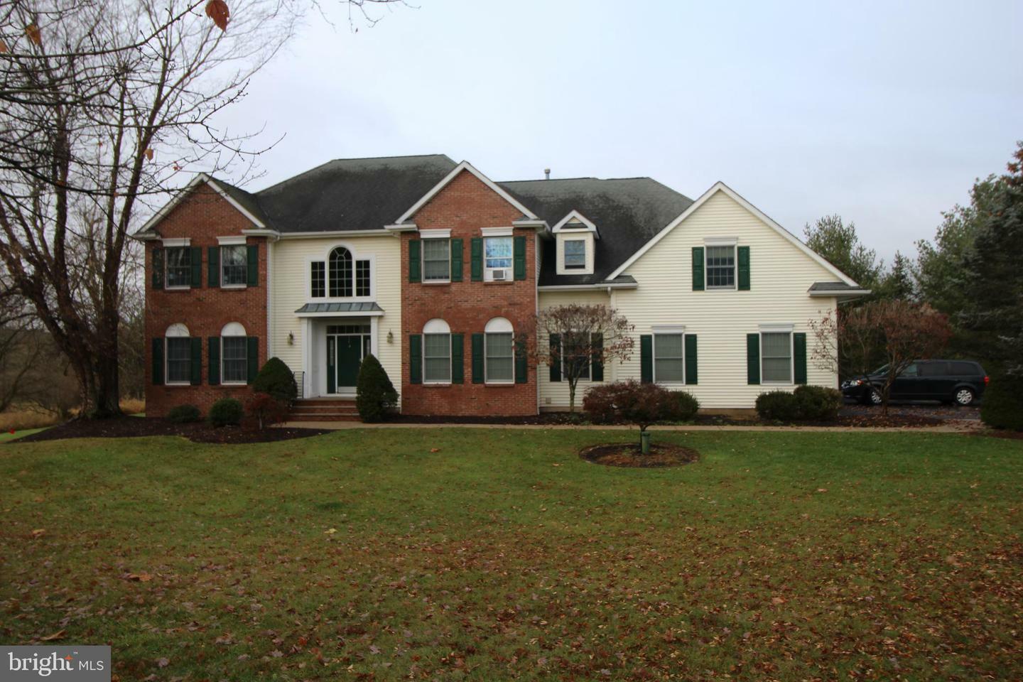 Property Photo: 4 Hope Court NJ 08844