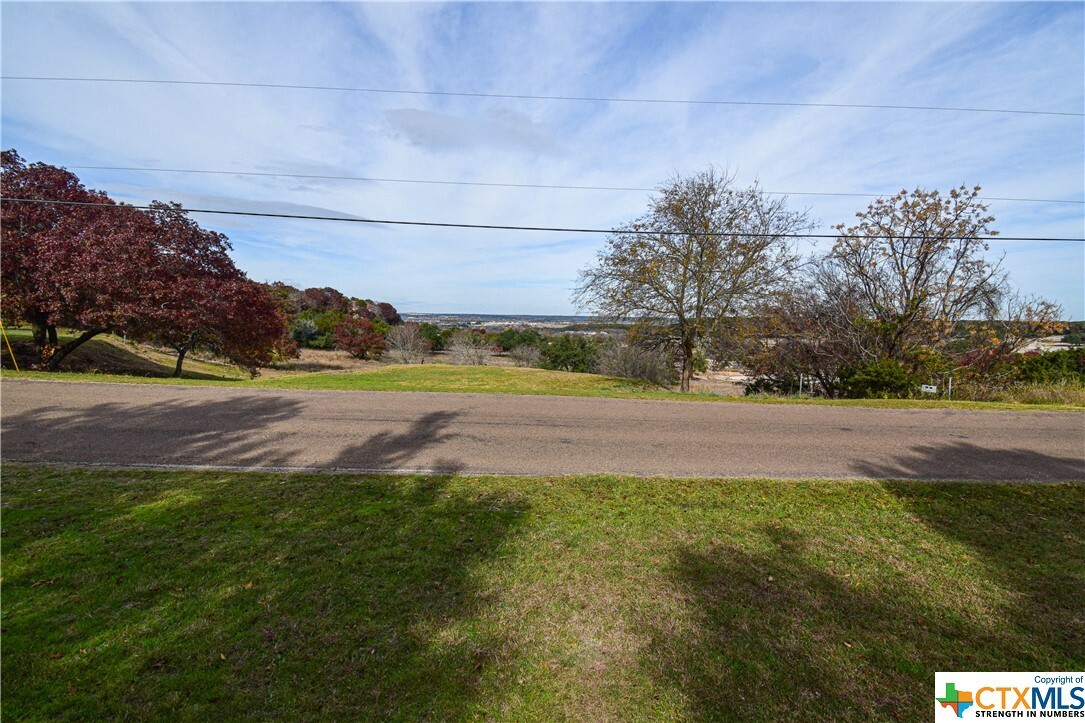 Property Photo:  4502 Lago Vista Drive  TX 76513 