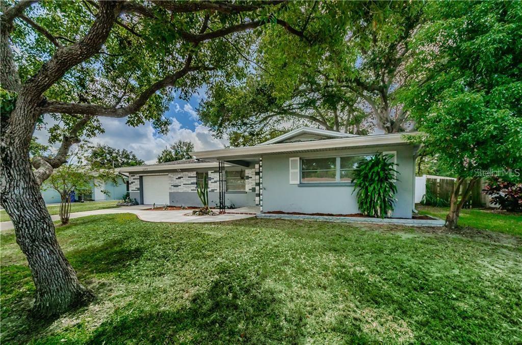 Property Photo:  1349 N Lotus Drive  FL 34698 