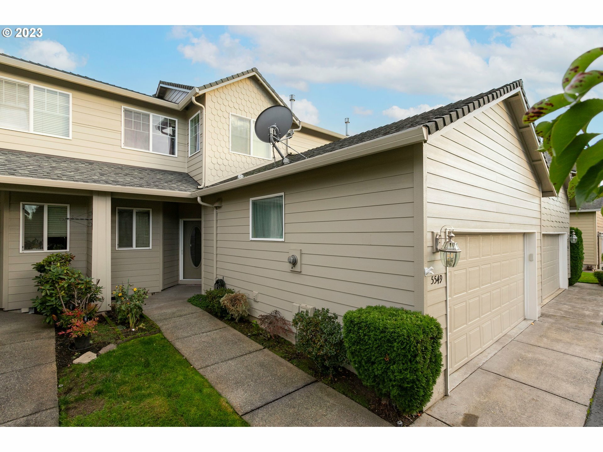 Property Photo: 5549 NE 86th Ave WA 98662