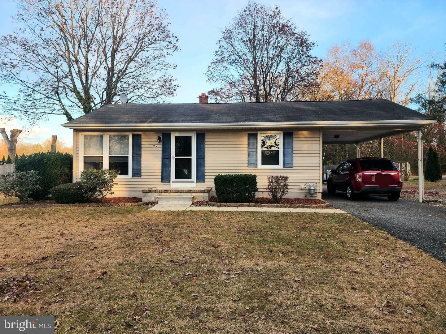 Property Photo:  1591 Blackburn Court  NJ 08361 