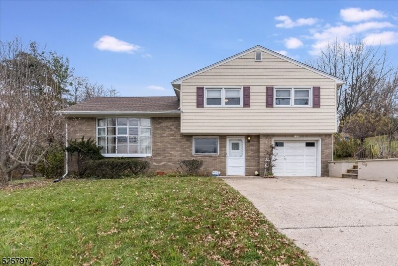 Property Photo: 1375 Ratzer Rd NJ 07470