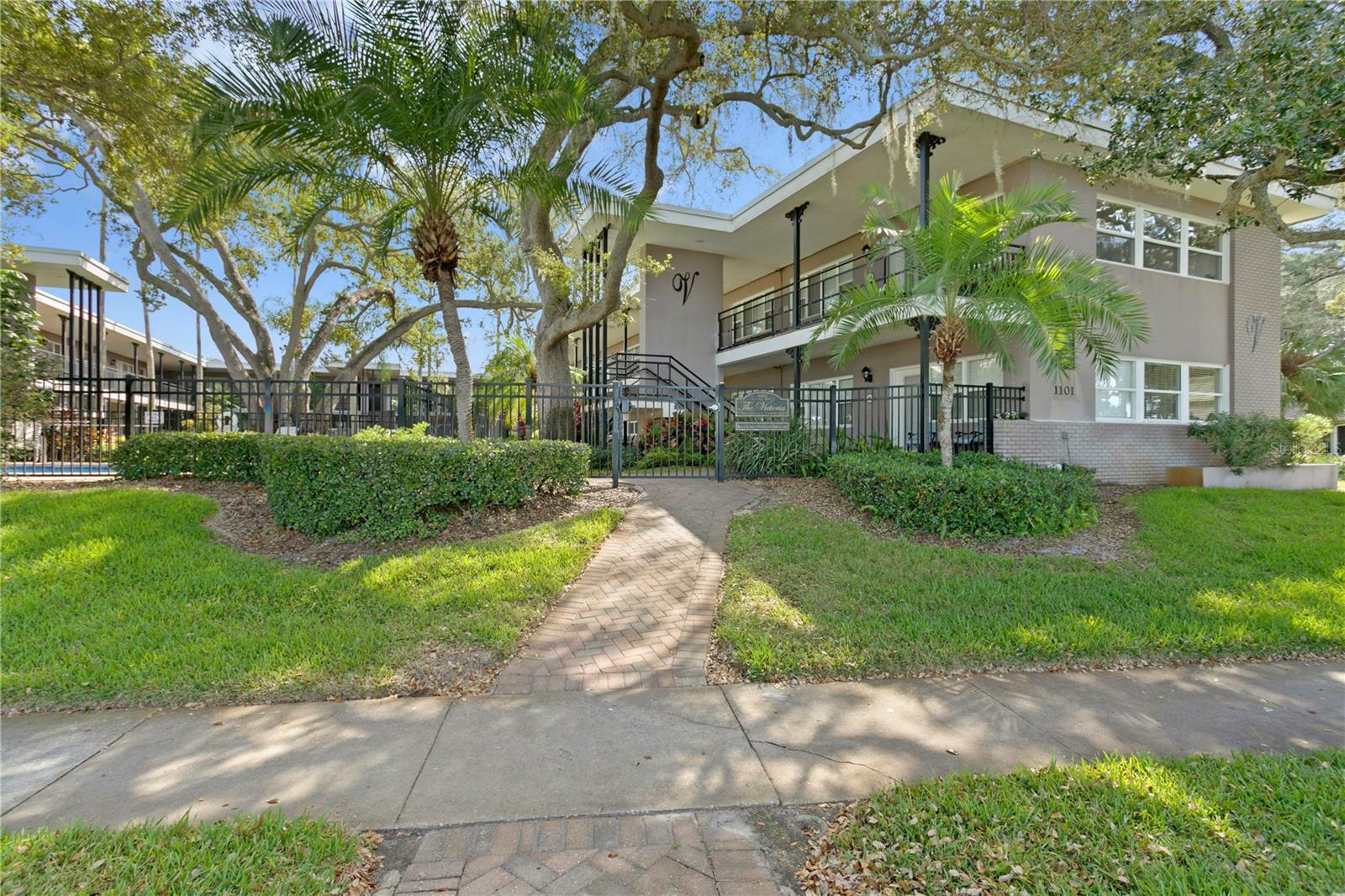 Property Photo:  1101 Victoria Drive 8  FL 34698 