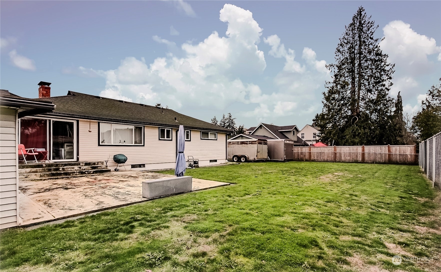 Property Photo: 501 119th Street S WA 98444