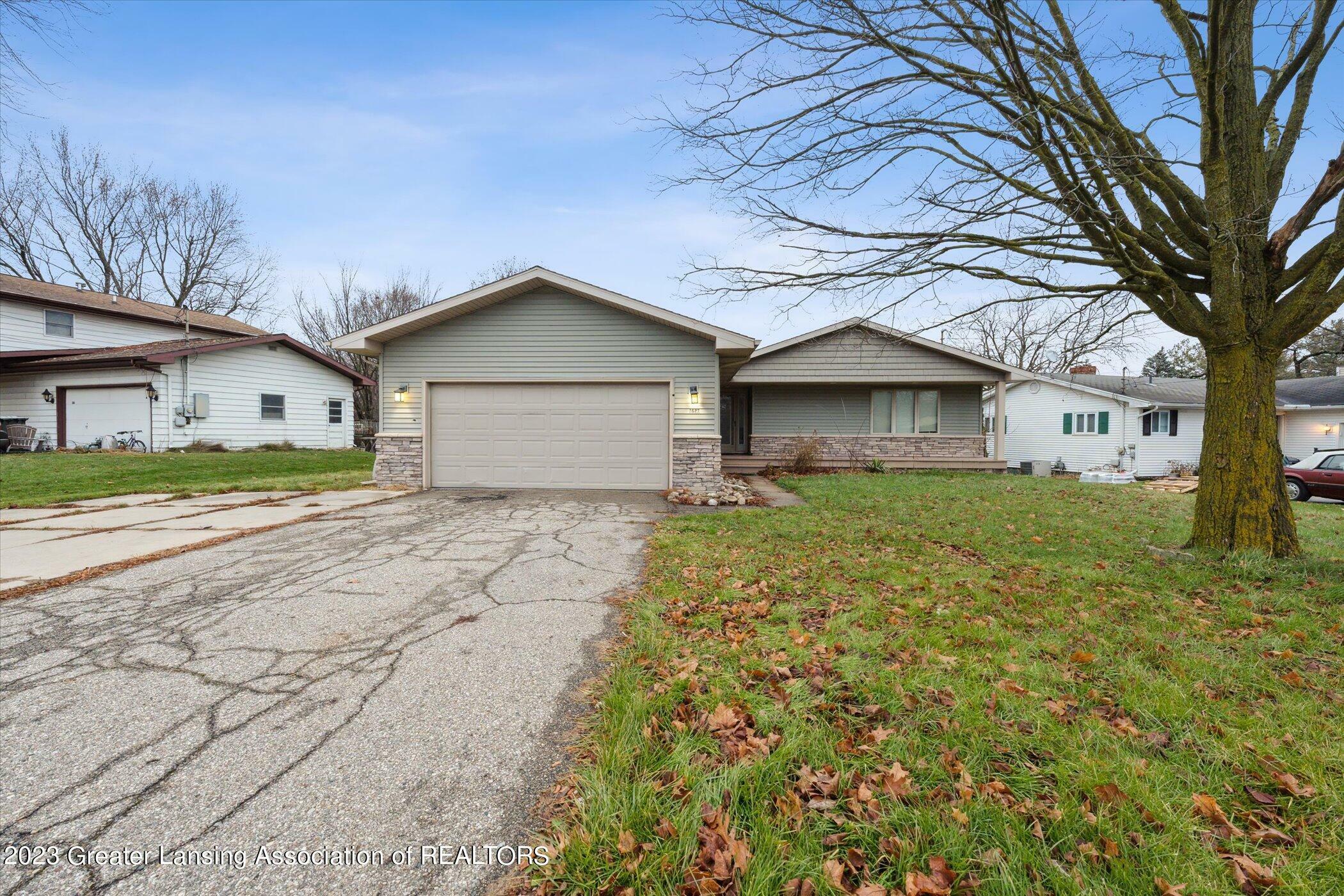 1250 S Geneva Drive  Dewitt MI 48820 photo