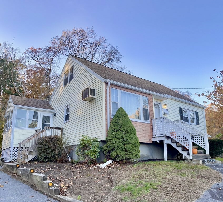 Property Photo:  1232 Shawsheen St  MA 01876 