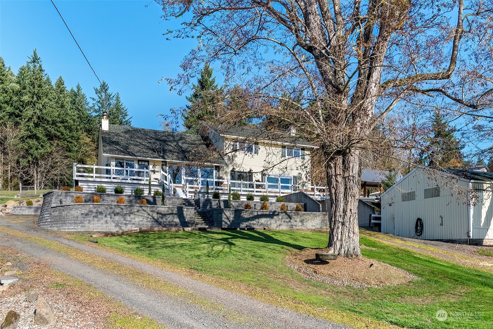 Property Photo: 606 Gore Road WA 98625