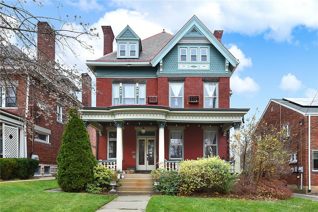 Property Photo:  423 S Atlantic Ave  PA 15224 