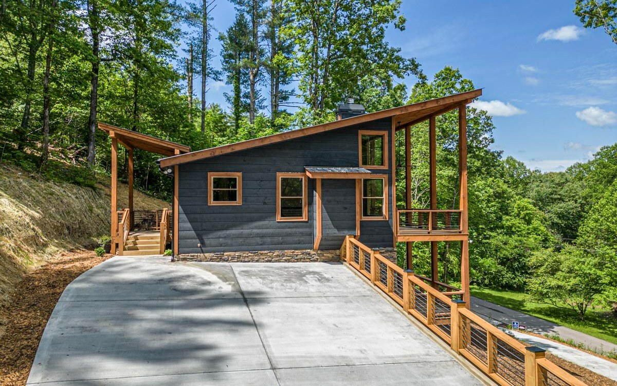 Property Photo: 55 Skyline Drive GA 30513
