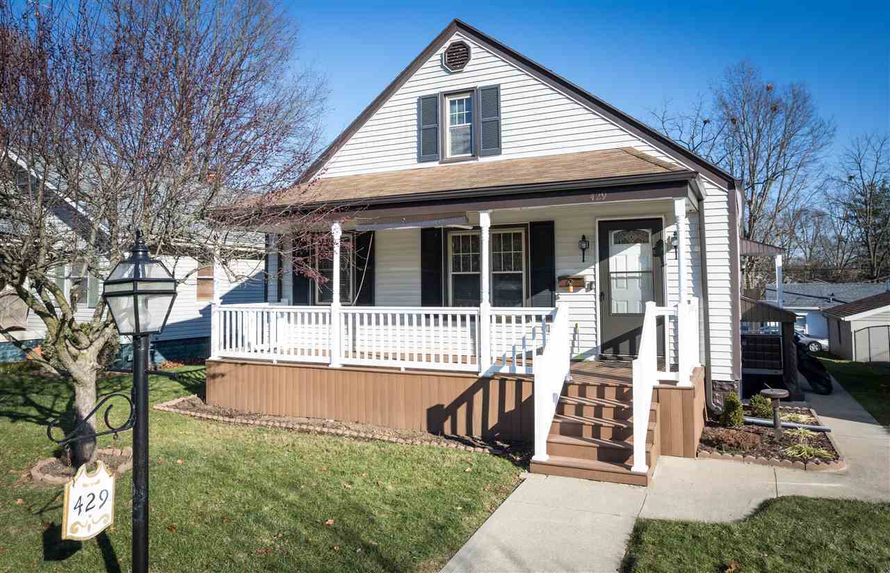 Property Photo:  429 SW 5th Street  IN 47374 