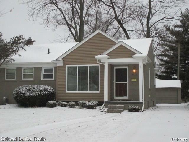 Property Photo:  2323 Buckingham Ave.  MI 48009 