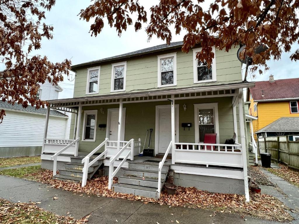 205 E Yates Street  Ithaca NY 14850 photo