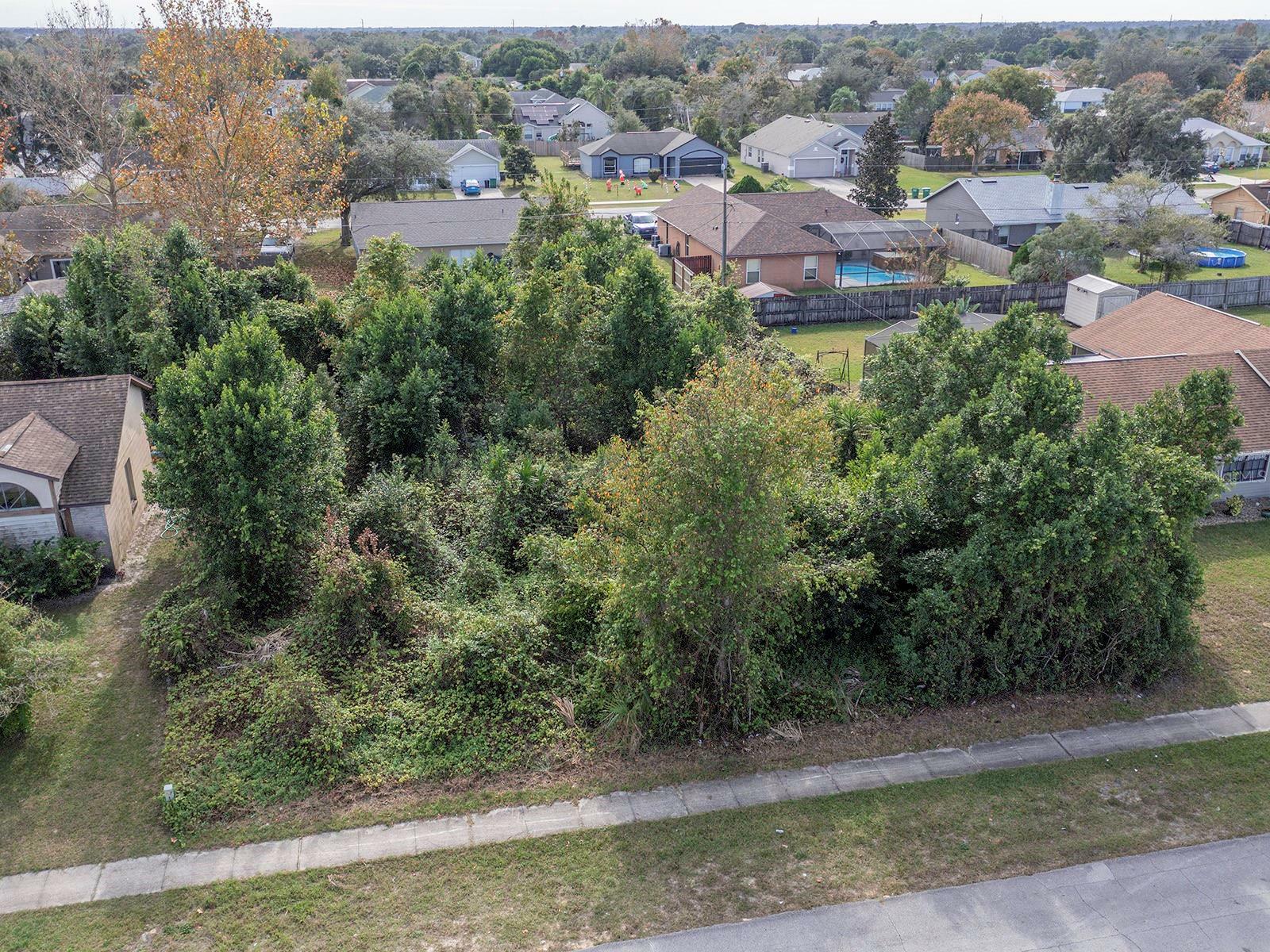 Property Photo:  2691 Gramercy Drive  FL 32738 