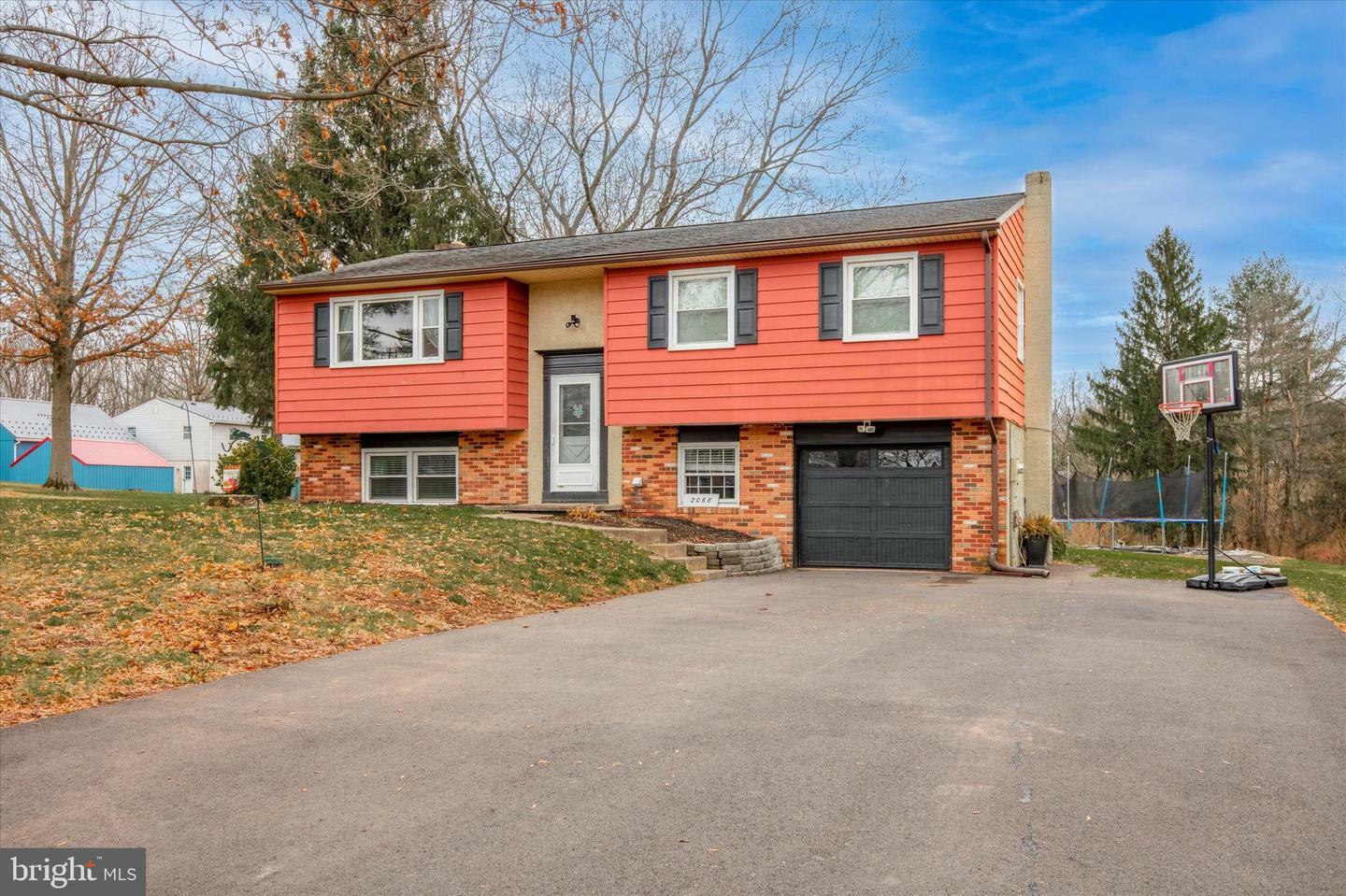 Property Photo:  2068 Silo Lane  PA 18041 