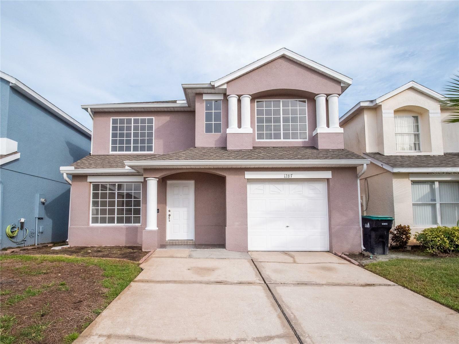 Property Photo: 1287 Sandestin Way FL 32824