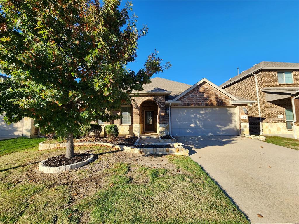 Property Photo: 178 Charleston Lane TX 75189