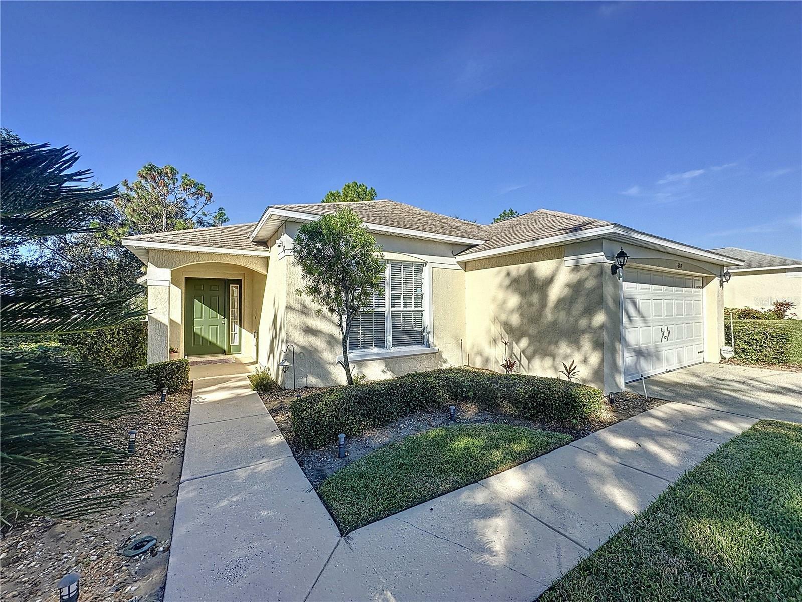 Property Photo:  1602 Forest Hills Lane  FL 33844 