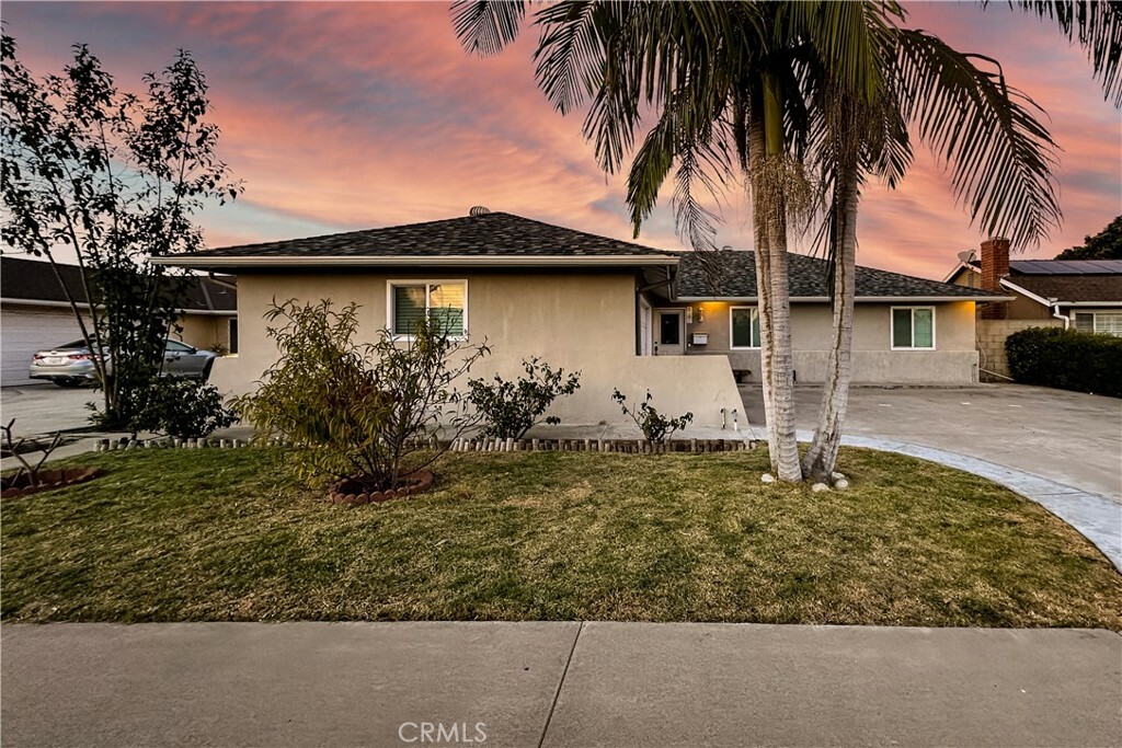 Property Photo:  9171 Dalton Circle  CA 92683 