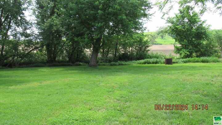 Property Photo: 25852 L20 IA 51572