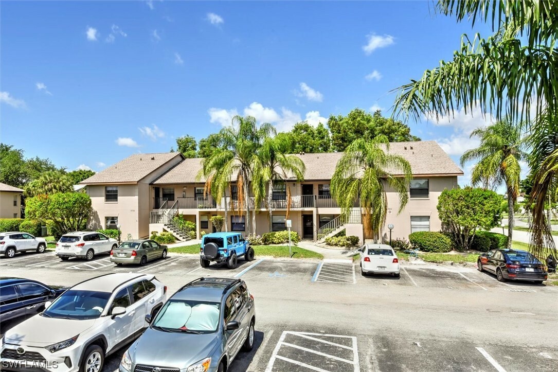 Property Photo: 5735 Foxlake Drive 2 FL 33917