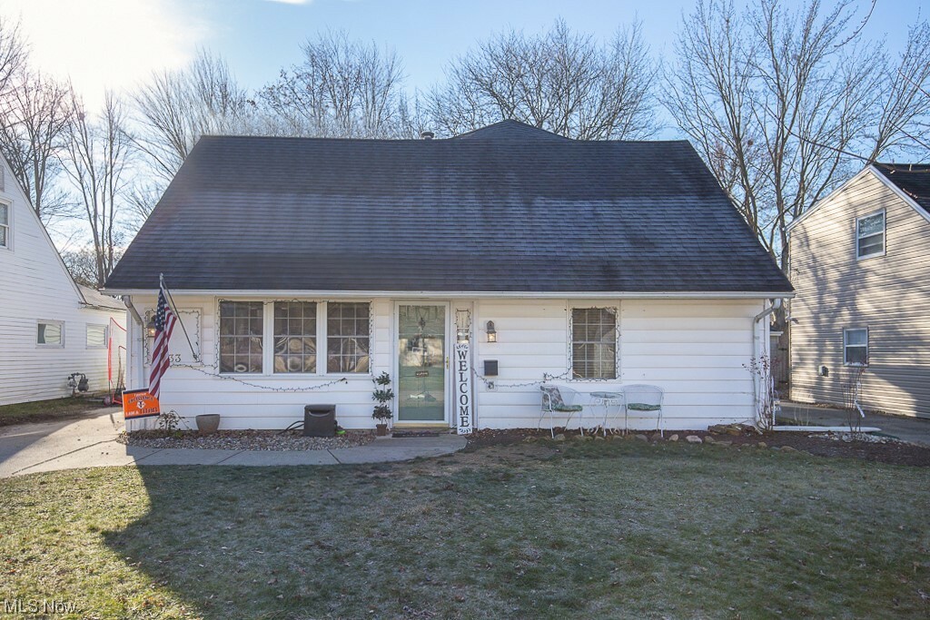 Property Photo:  233 Fairpark Drive  OH 44017 