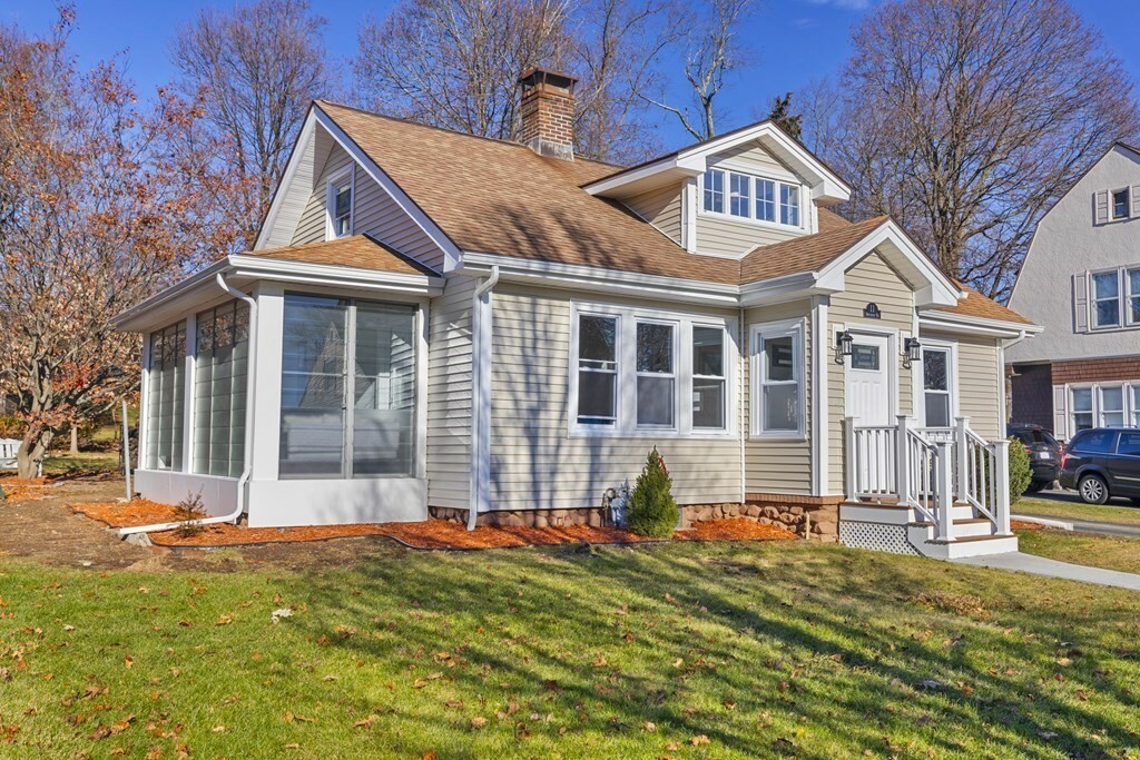 Property Photo: 11 Davidson Rd MA 01605