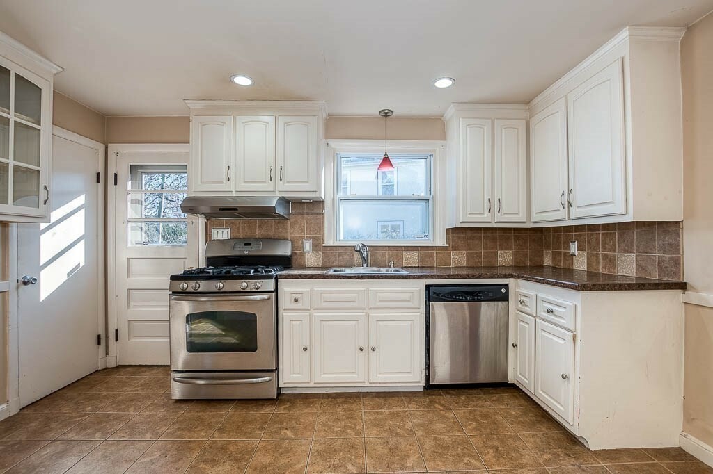Property Photo: 234 Riverside Dr MA 02026