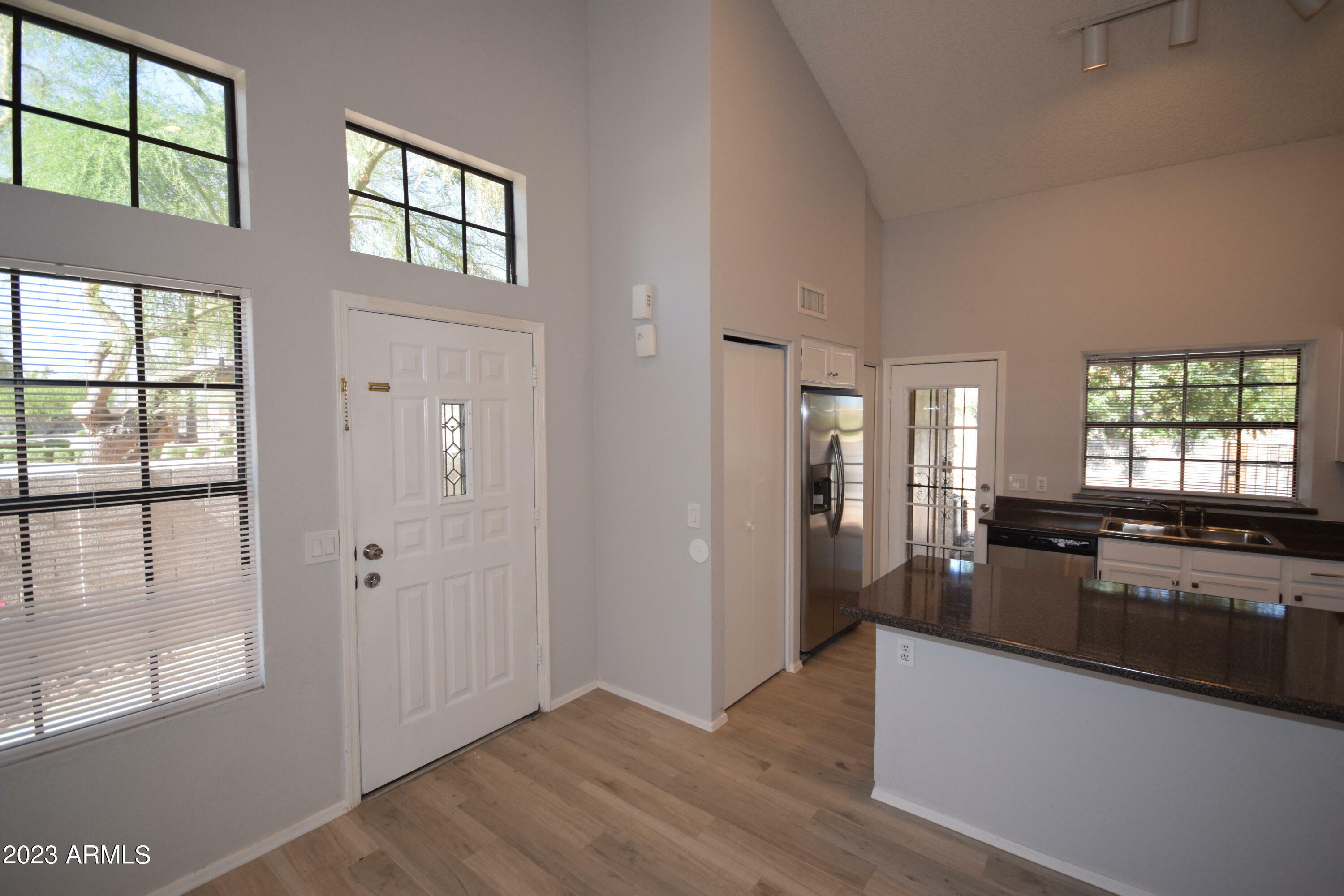 Property Photo:  921 W University Drive 1081  AZ 85201 