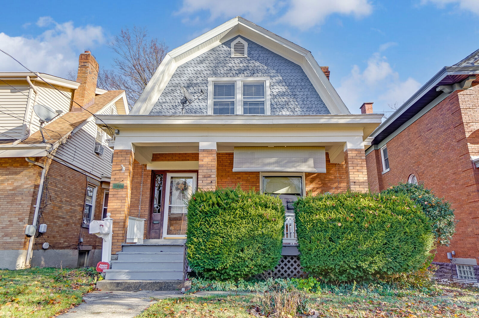 Property Photo: 940 Sunset Avenue OH 45205