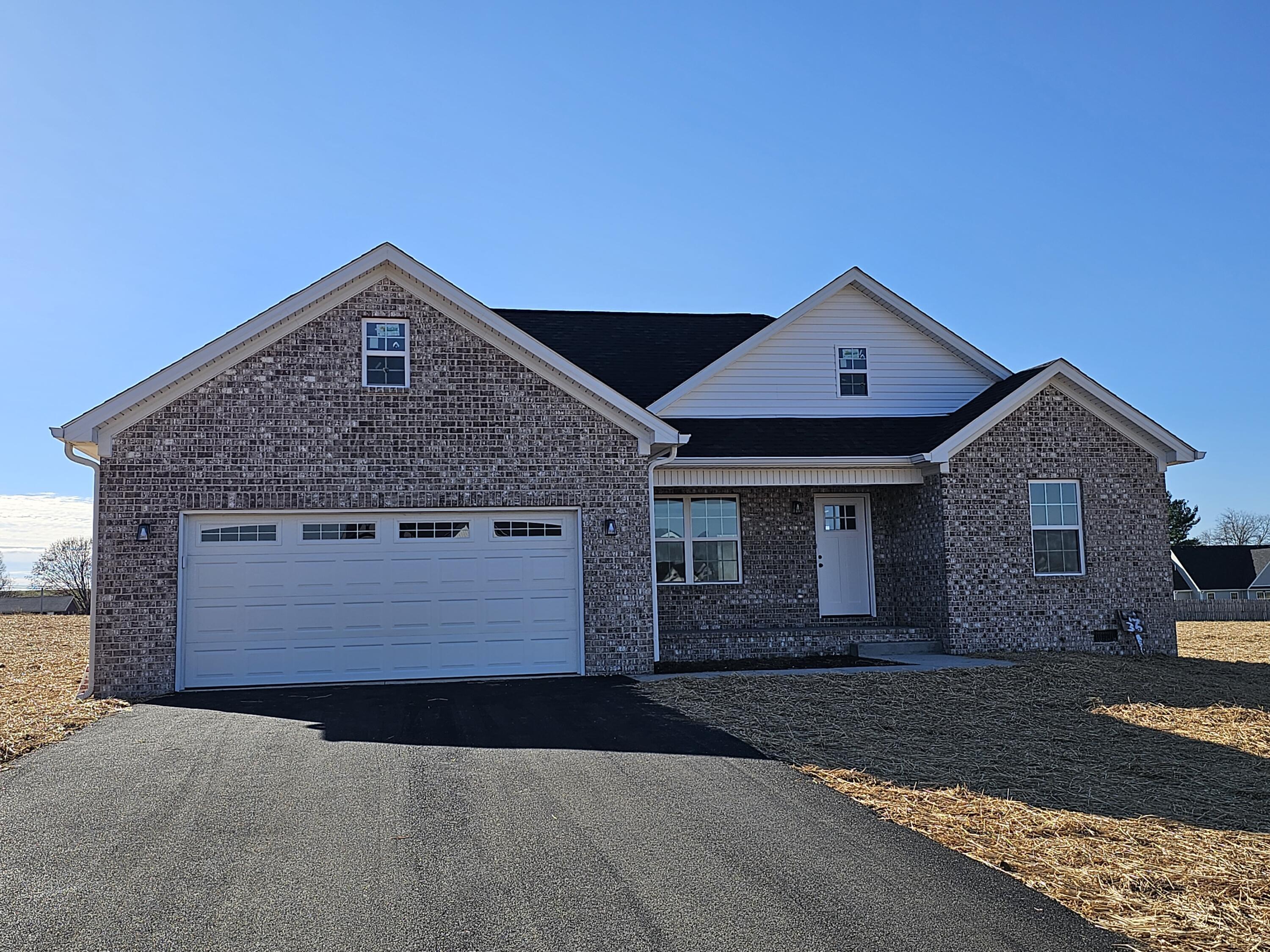 140 Gracelynn Circle  Harrodsburg KY 40330 photo
