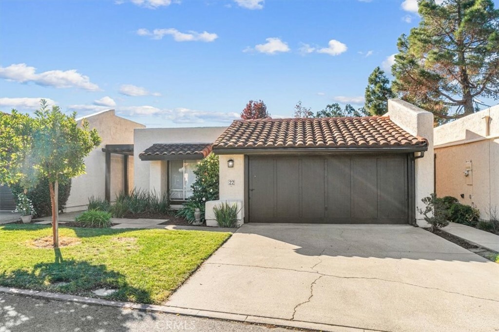 Property Photo:  22 Vista Lane  CA 93401 