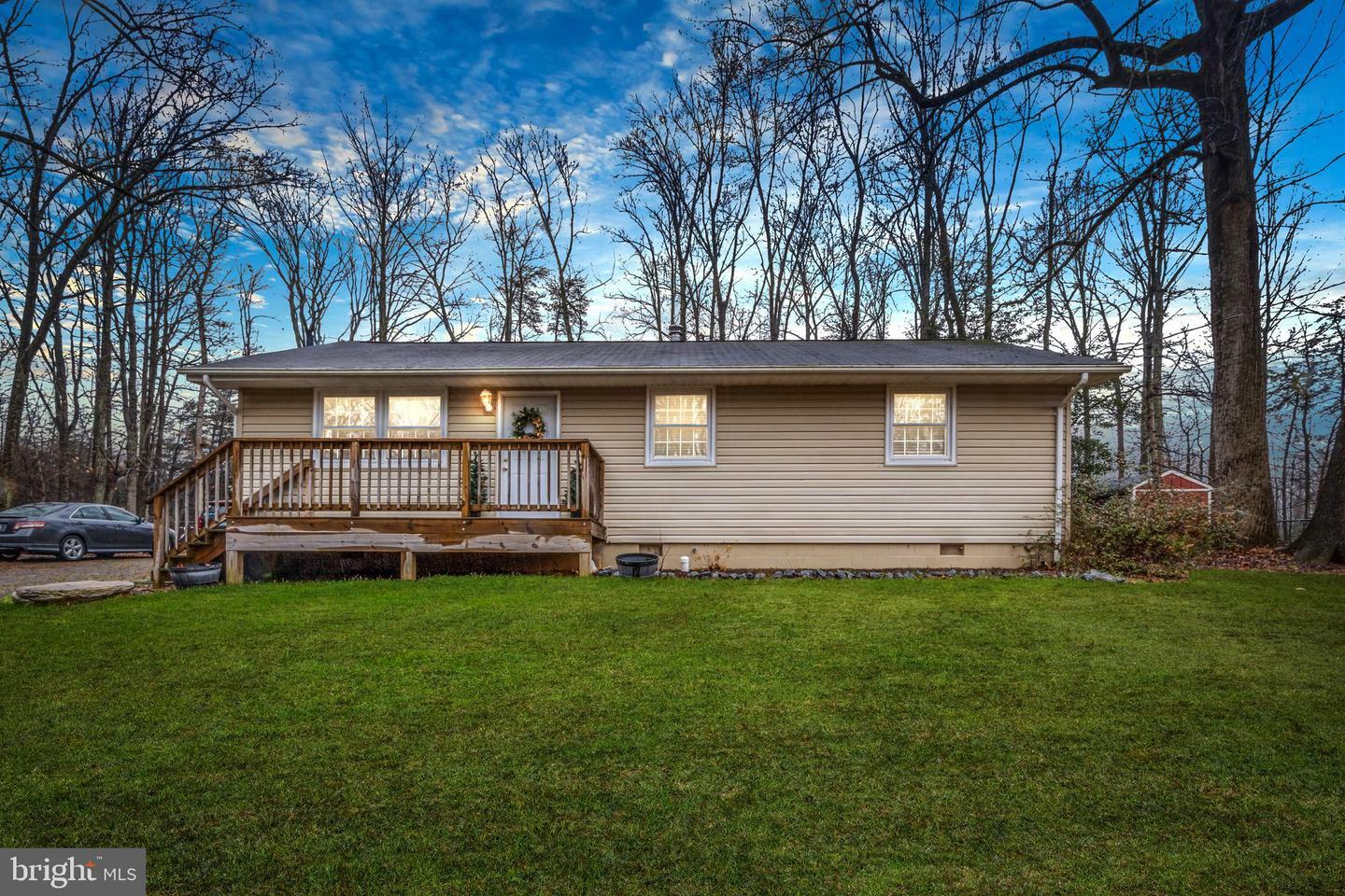 Property Photo: 7013 Trails End Road VA 20112