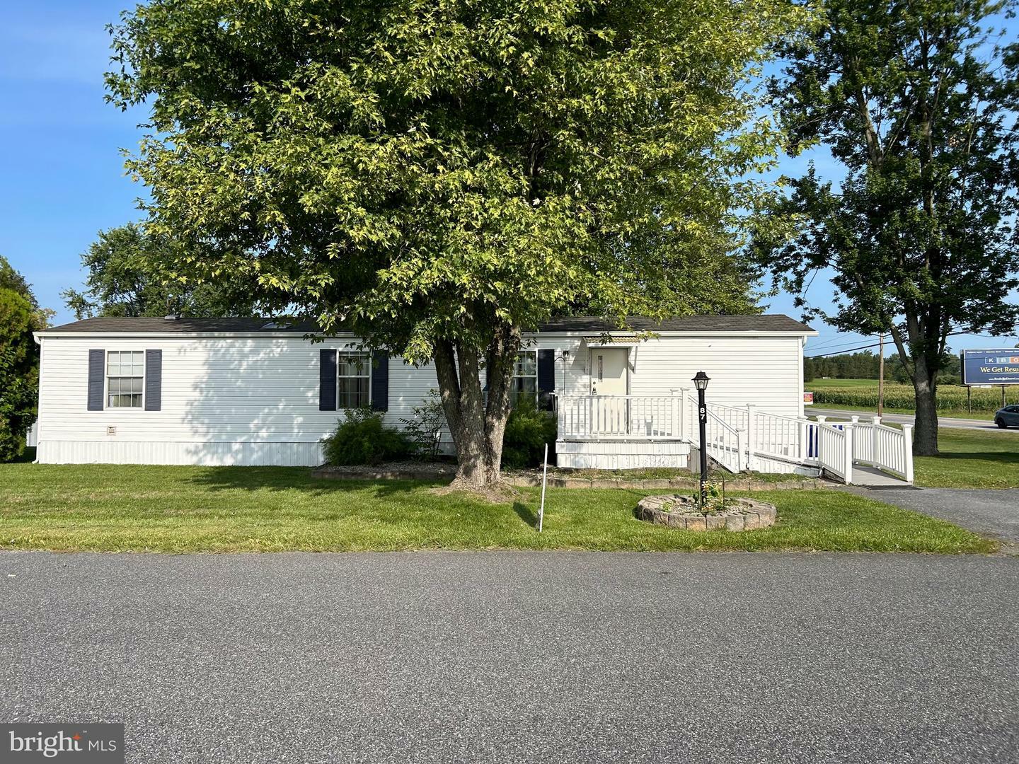 Property Photo:  87 Walker Avenue  PA 17325 