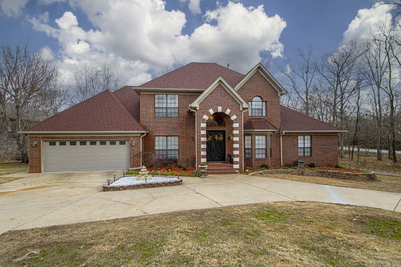 Property Photo:  4 Westpointe Drive  AR 72076 