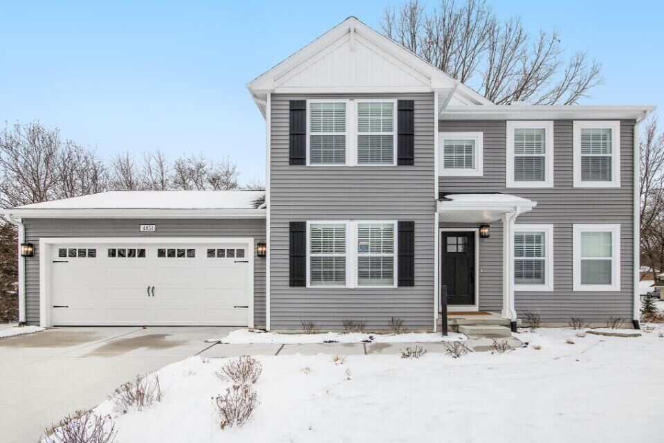 Property Photo: 13780 Oasis Avenue MI 49424