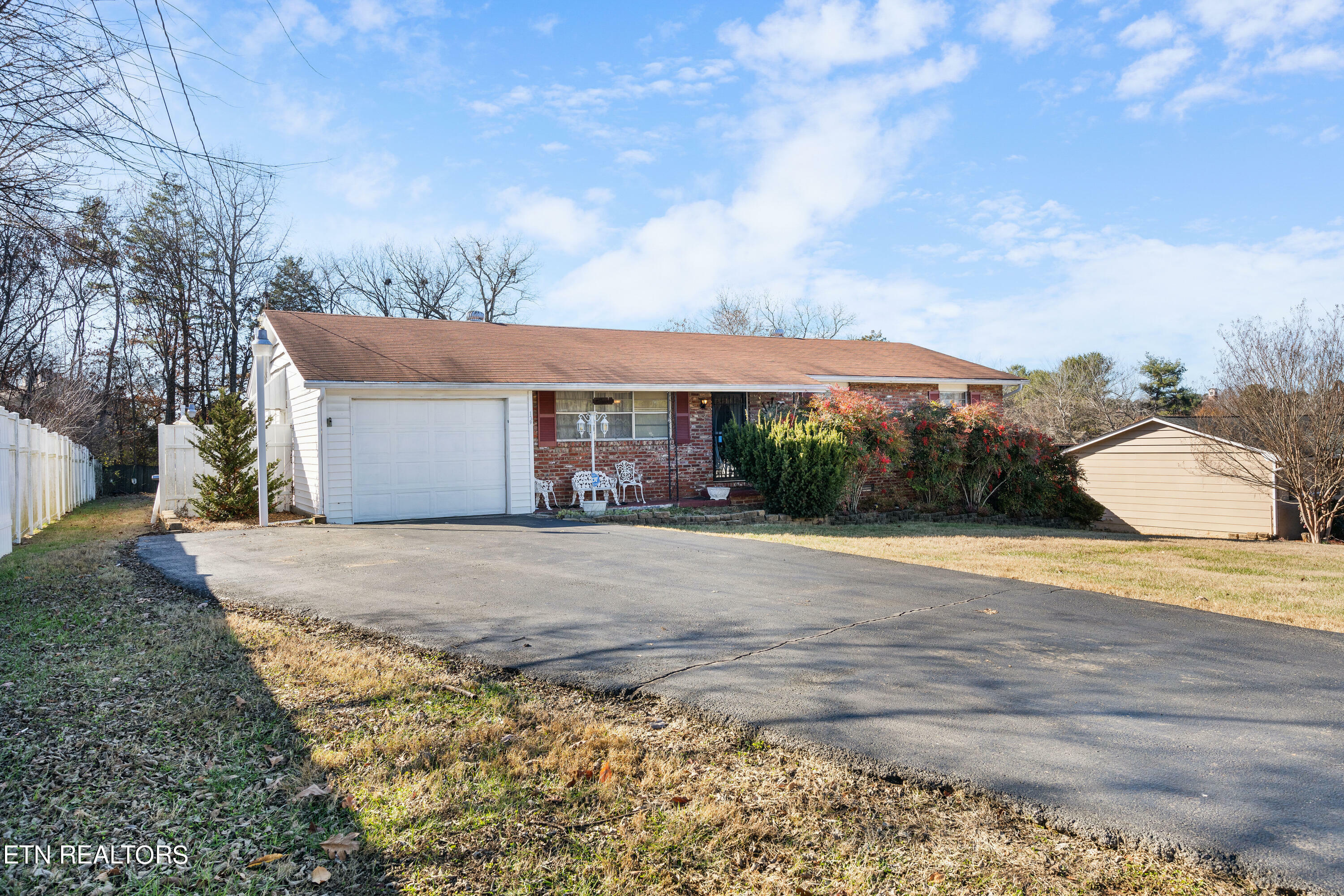 Property Photo:  129 Peterson Rd  TN 37934 